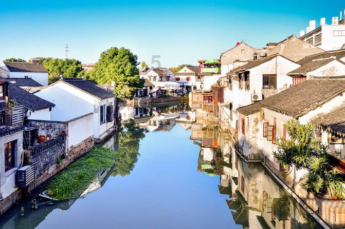 英语the network of lakes and streams怎么翻译？游戏画面